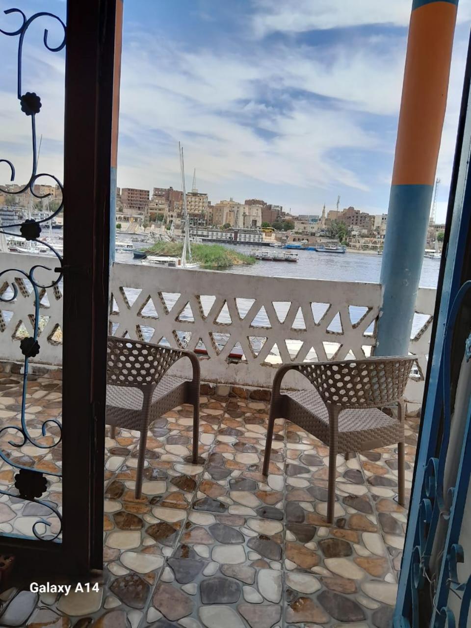 ホテル Nile View Rana Nubian Guest Houes アスワン エクステリア 写真