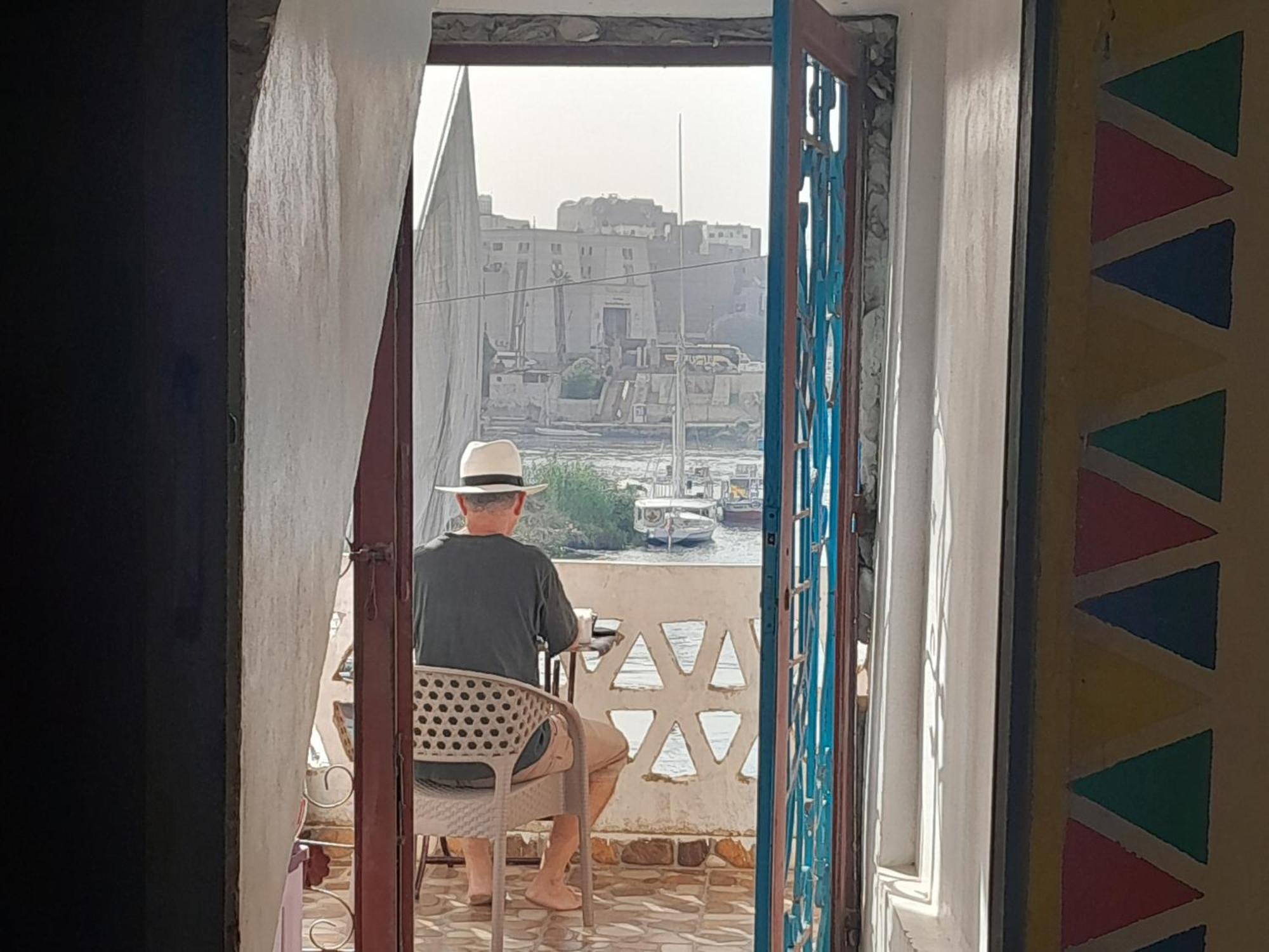 ホテル Nile View Rana Nubian Guest Houes アスワン エクステリア 写真